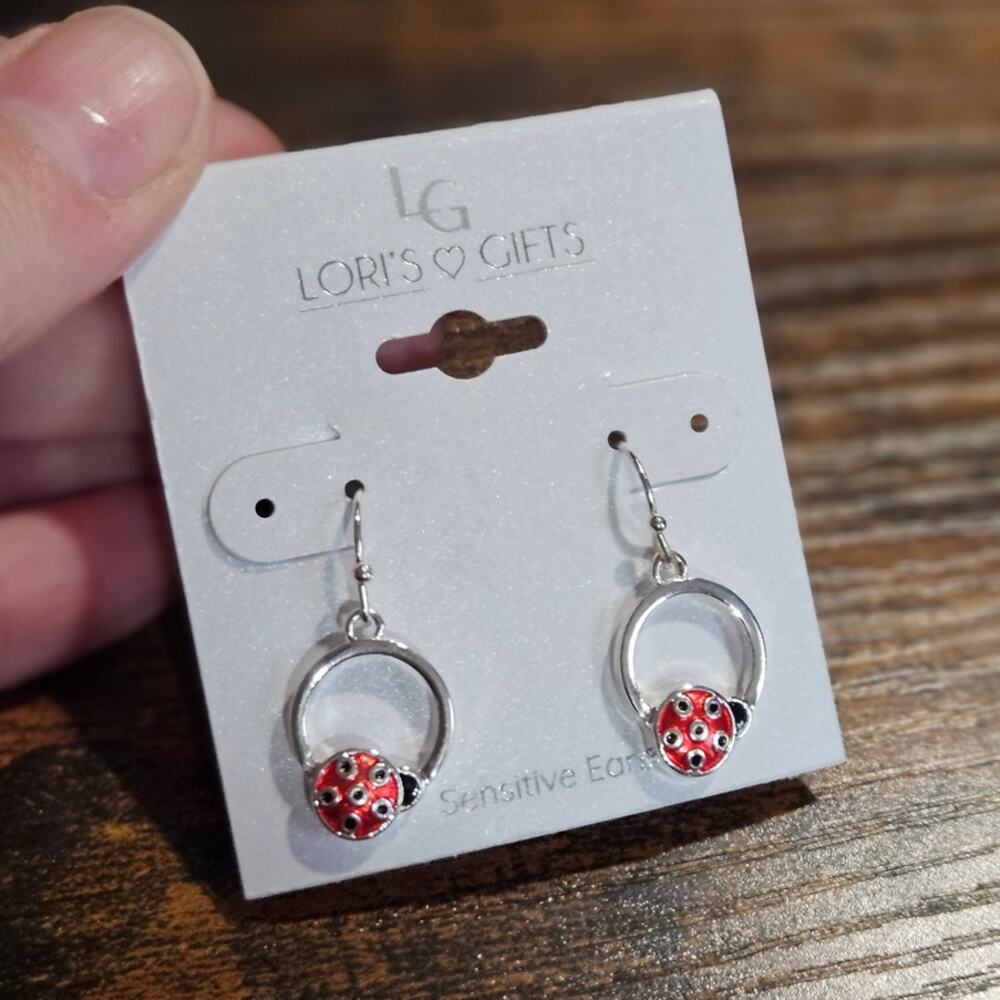 Lori's Gifts Ladybug Dangle Earrings Sensitive Ears Silver Tone NWT